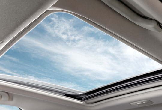 <sg-lang1>Power Sunroof</sg-lang1><sg-lang2></sg-lang2><sg-lang3></sg-lang3>