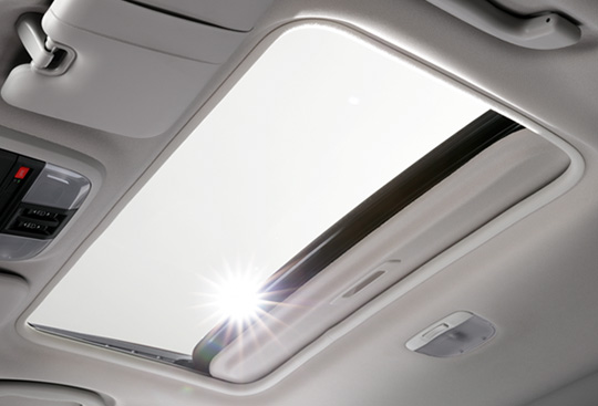 <sg-lang1>Power-sliding, Tilt-adjustable Glass Sunroof</sg-lang1><sg-lang2></sg-lang2><sg-lang3></sg-lang3>